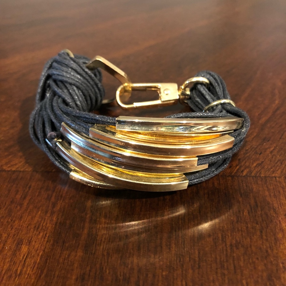 🛑Bracelet w/ Gold Beads